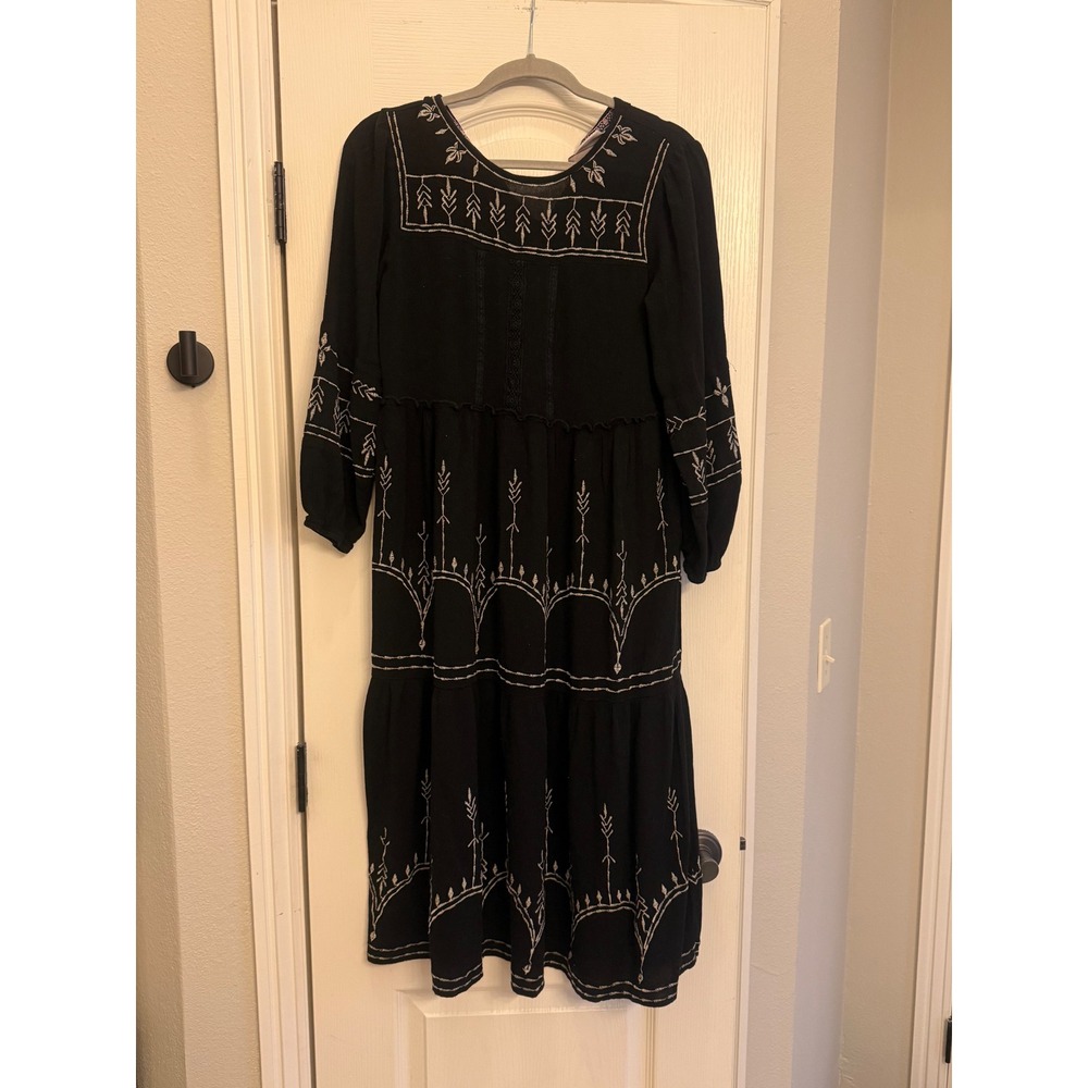 Knox‎ Rose Black Embroidered Tiered Midi Dress Women's Size Medium Witch Fairy